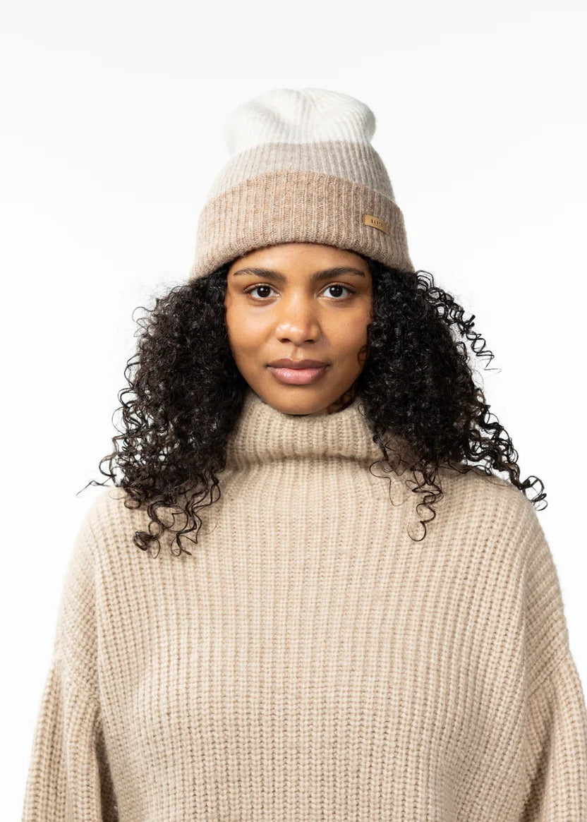 Suzam Beanie - Light Brown