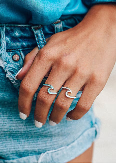 Enameled Wave Ring - Gold Jewellery Pura Vida
