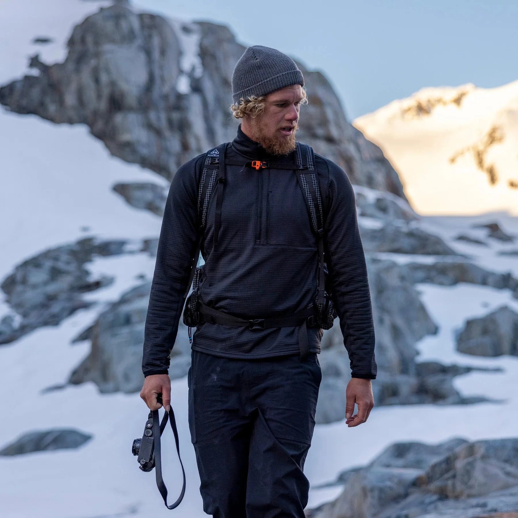 Off Grid Fleece Half Zip - Black Men's Hoodies & Sweatshirts Florence Marine X