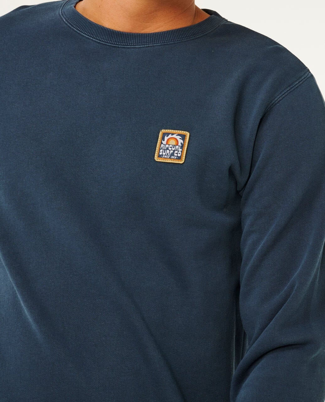Pacific Rinse Patch Crew - Dark Navy Men's Hoodies & Sweatshirts Rip Curl