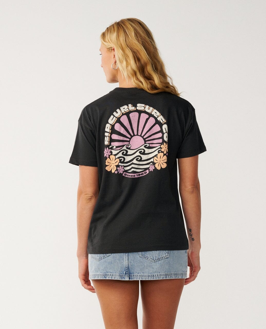 Party Wave Art Tee - Washed Black Women's T-Shirts and Vest Tops Rip Curl Women