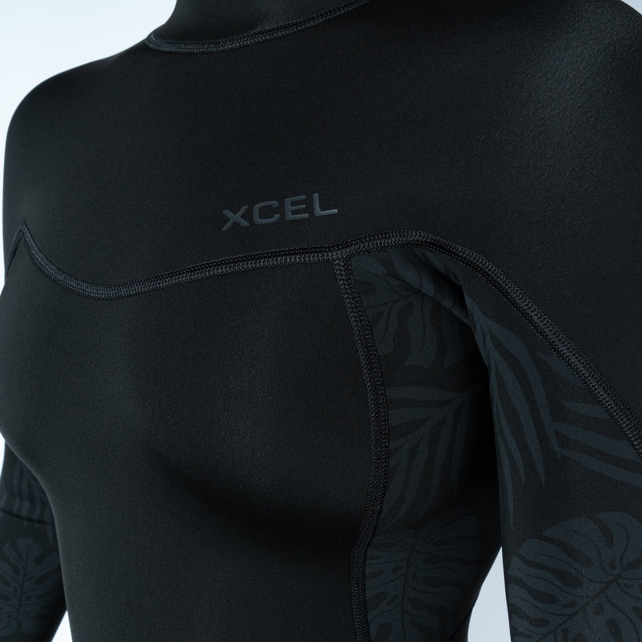 Women’s Axis Long Sleeve 2mm Wetsuit - Black Palm Print Women's wetsuits Xcel