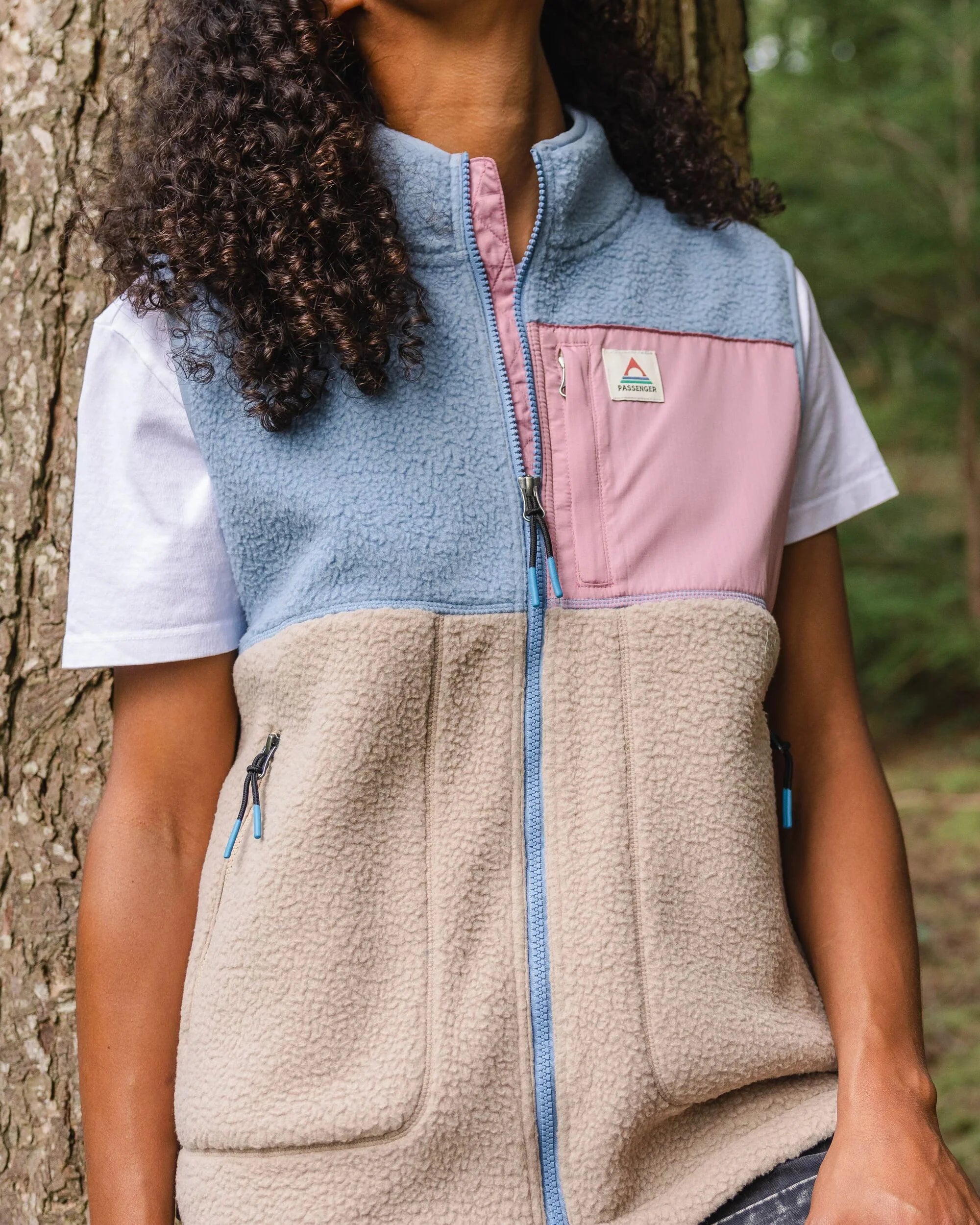 Fairbanks Sherpa Gilet - Faded Denim/Simply Taupe