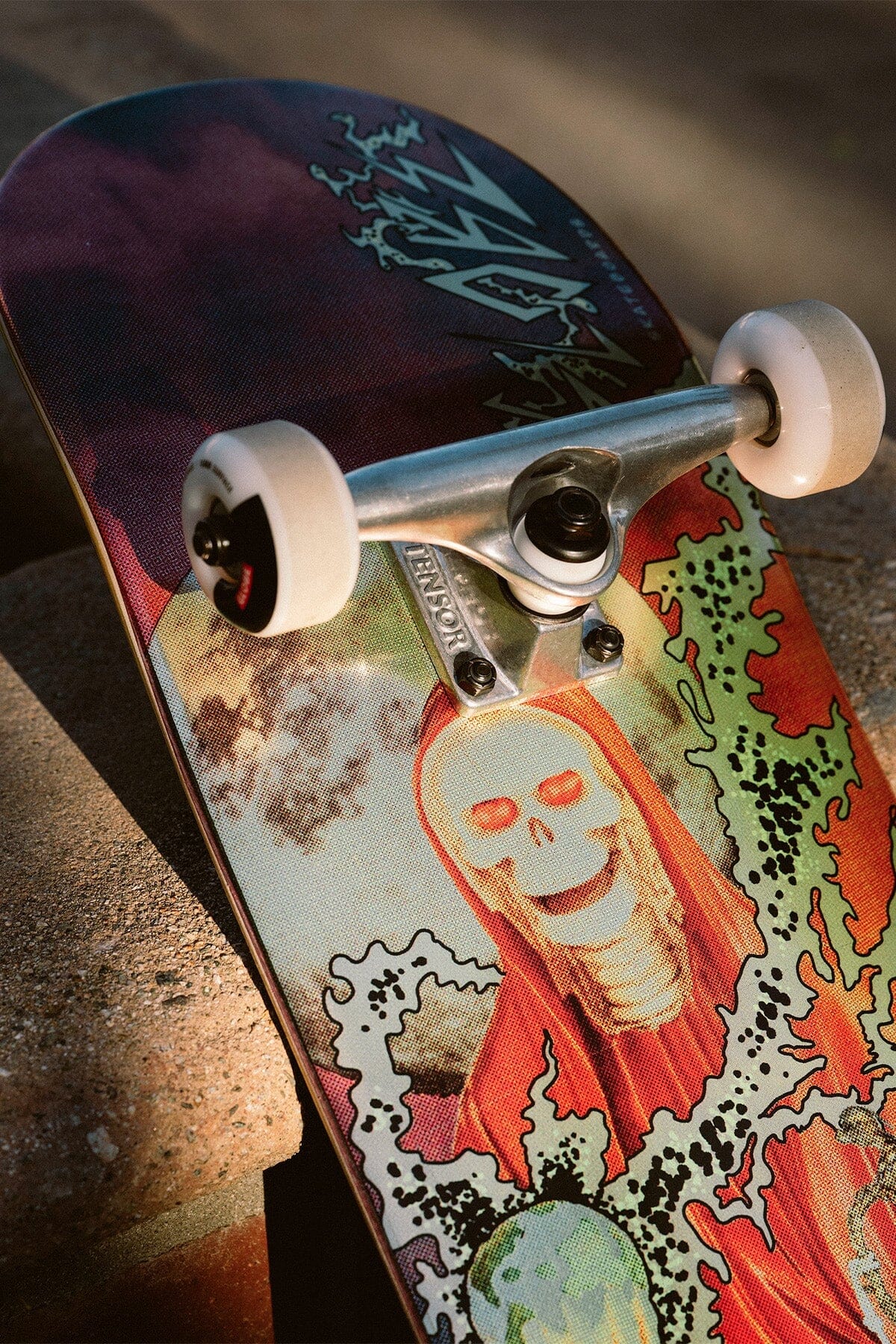 Downtown Doom Skateboard 8.00" - Silver/Red Skateboards Globe 