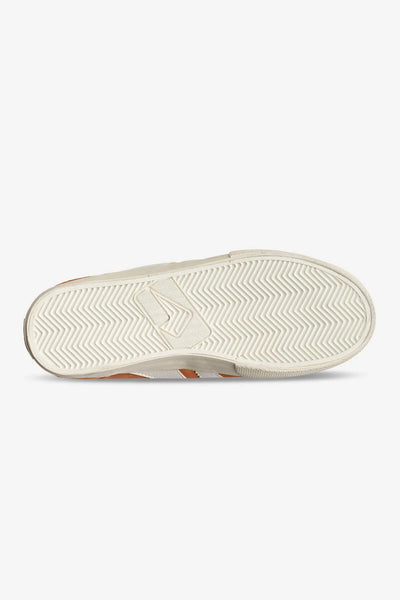 Encore-2 - Clay Men's Shoes & Flip Flops Globe 