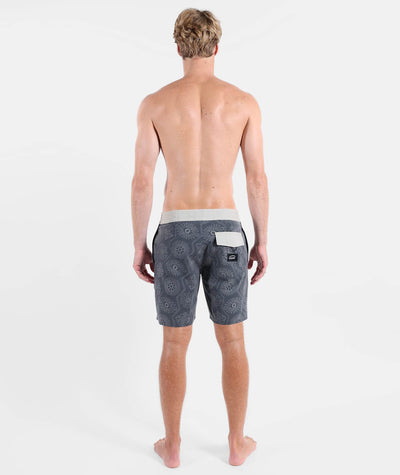Motel Boardshorts - Black Men's Shorts & Boardshorts Oxbow 
