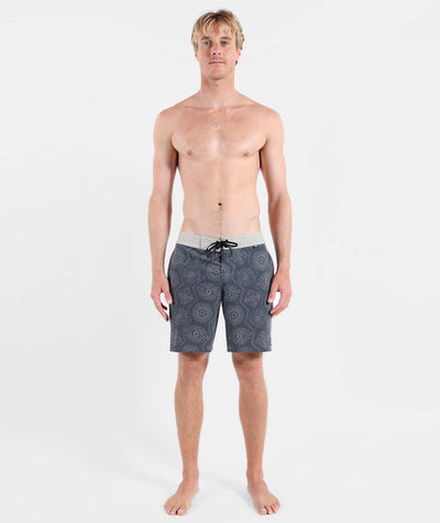 Motel Boardshorts - Black Men's Shorts & Boardshorts Oxbow 