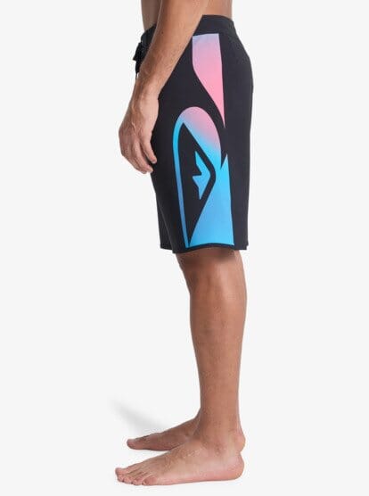 Surfsilk Holmes 20" Boardshort - Black Men's Shorts & Boardshorts Quiksilver 