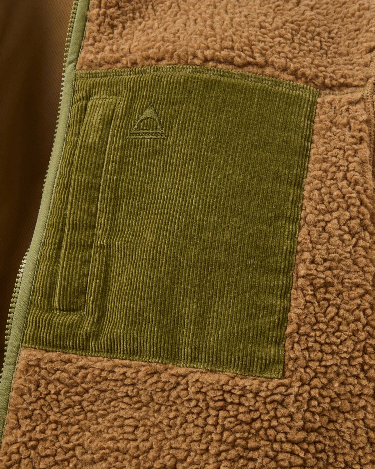 Trekker Deep-Pile Sherpa Fleece - Caramel Men's Jackets Passenger 
